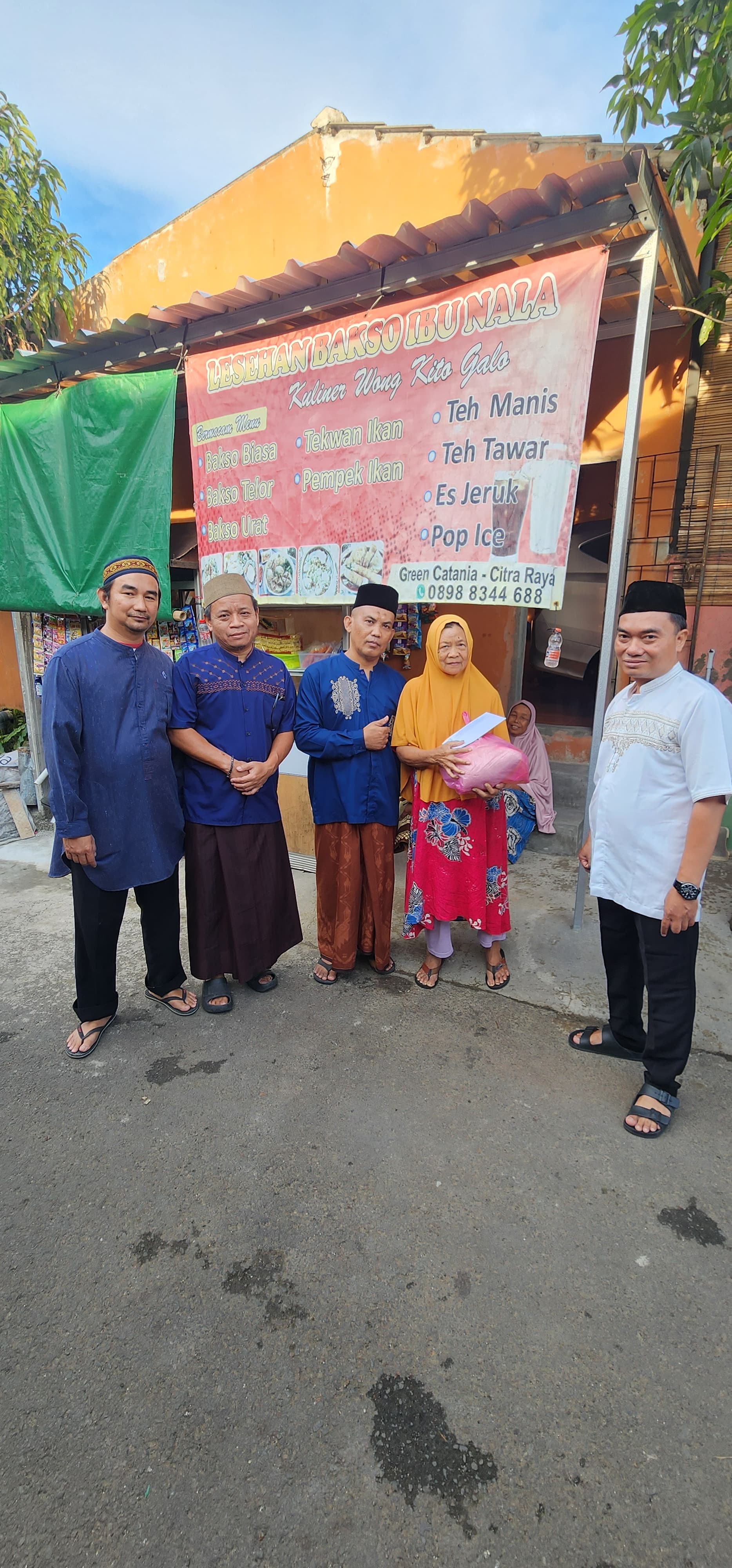 Distribusi Zakat Propesi Ke Mustahik